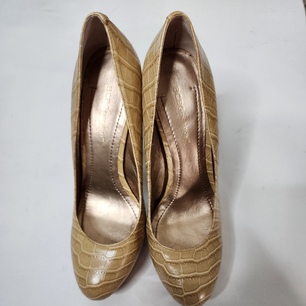 Womens Tan BCBGeneration Women's Heels - Size 9